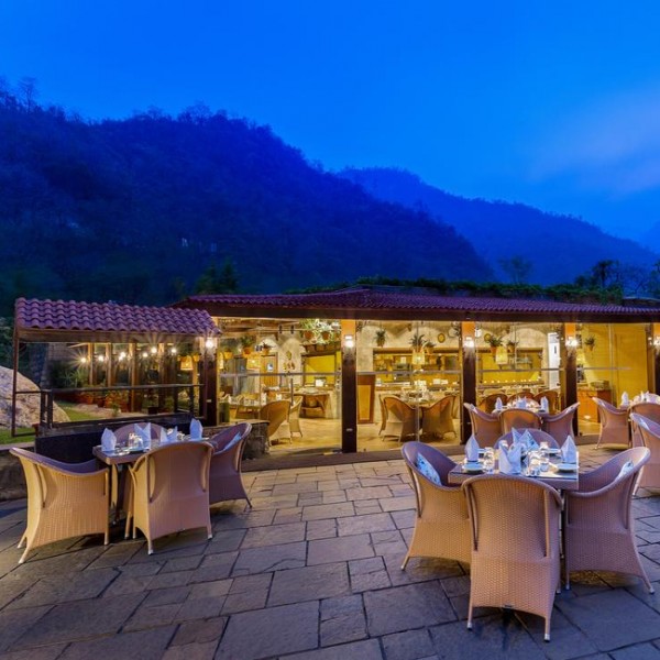 Aloha On The Ganges, Rishikesh